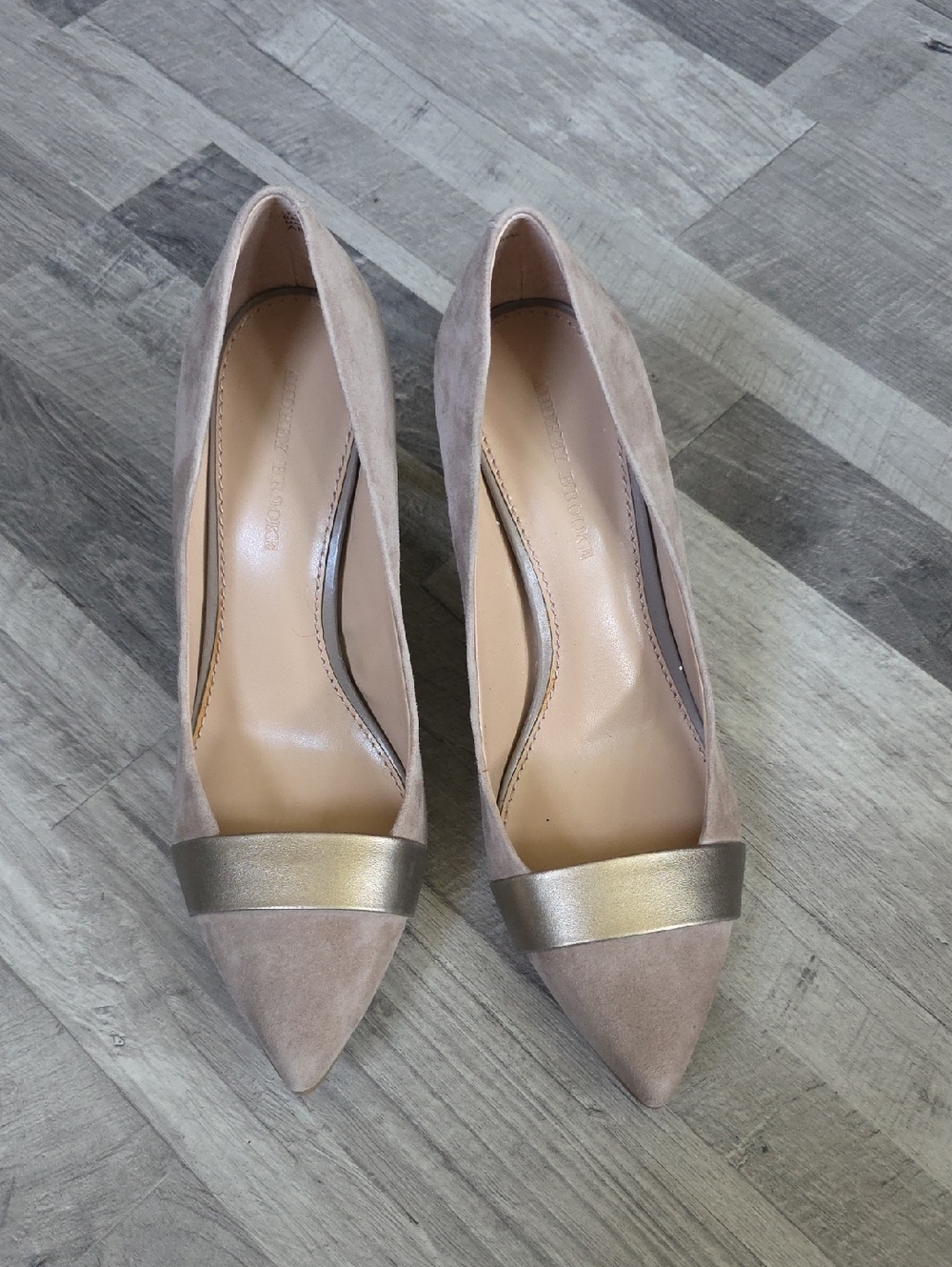 Audrey Brooke • Taupe Pointed Toe Pumps with Gold Accent, Size 9.5